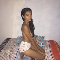 divinasexlatin's Offline XXX Chat