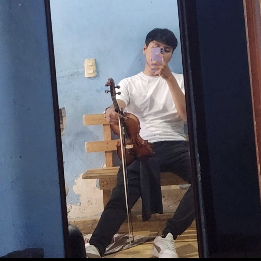 luiss198777 from stripchat