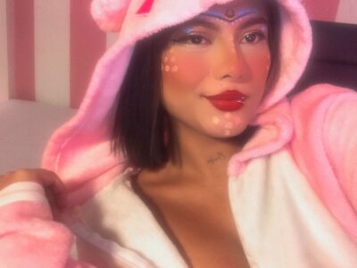 Debby_Peters 🔇 live cam