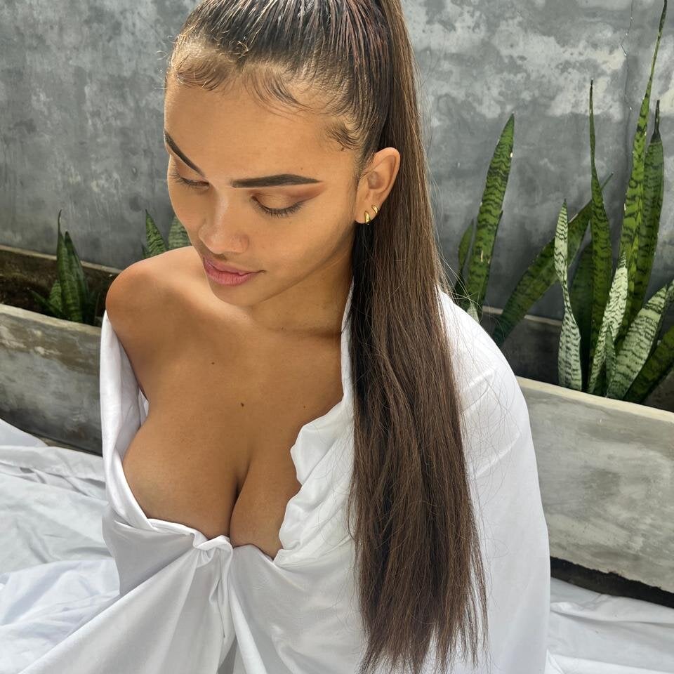 Valentina_Cortezz