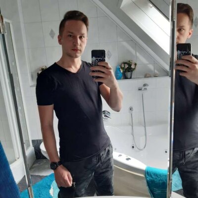 MariusStar Live Cam on StripChat