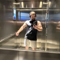 WeirdComedian36's Offline Chat Room