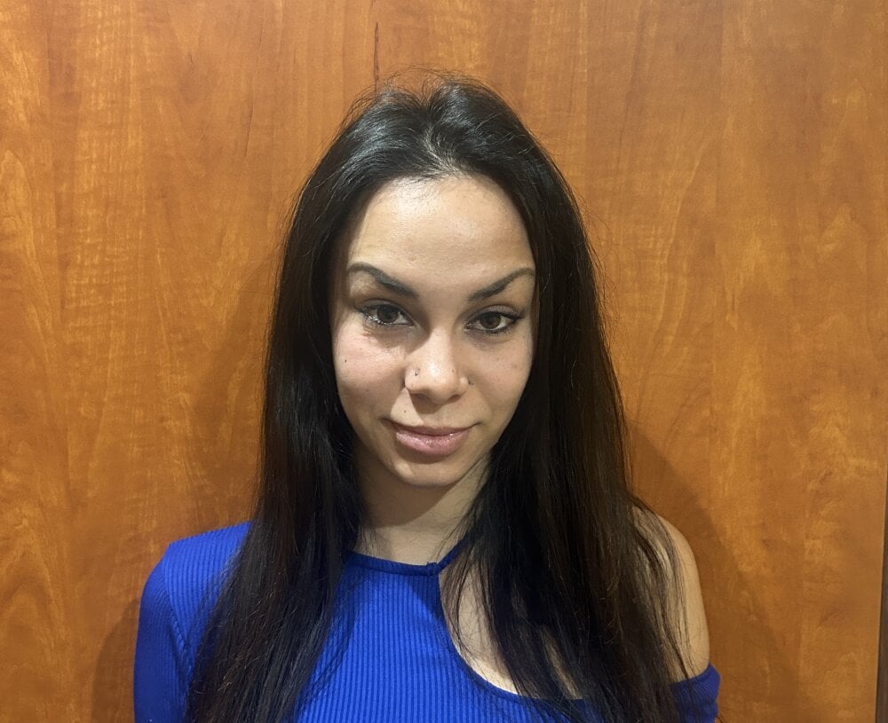 Live sex webcam photo for Kyra_Angel #288198270