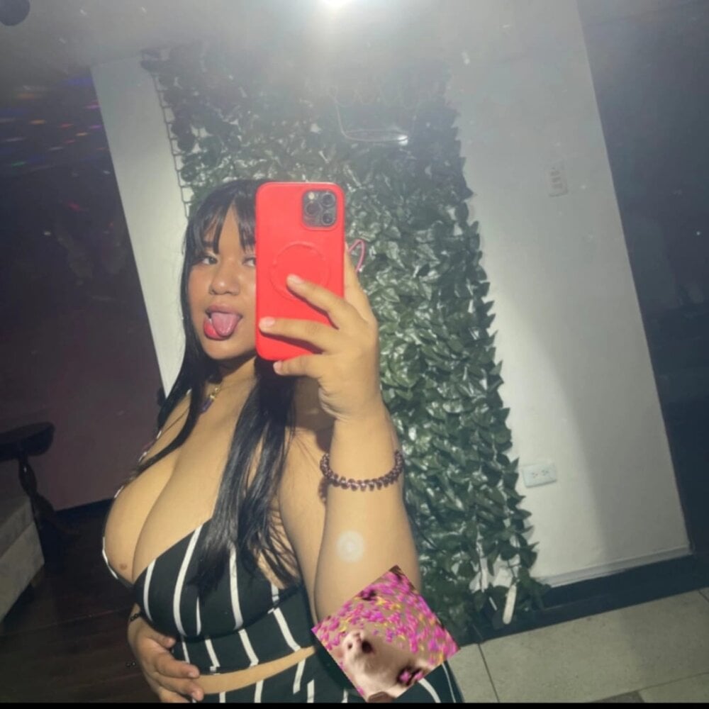 bigboobs_pink_antonela profile