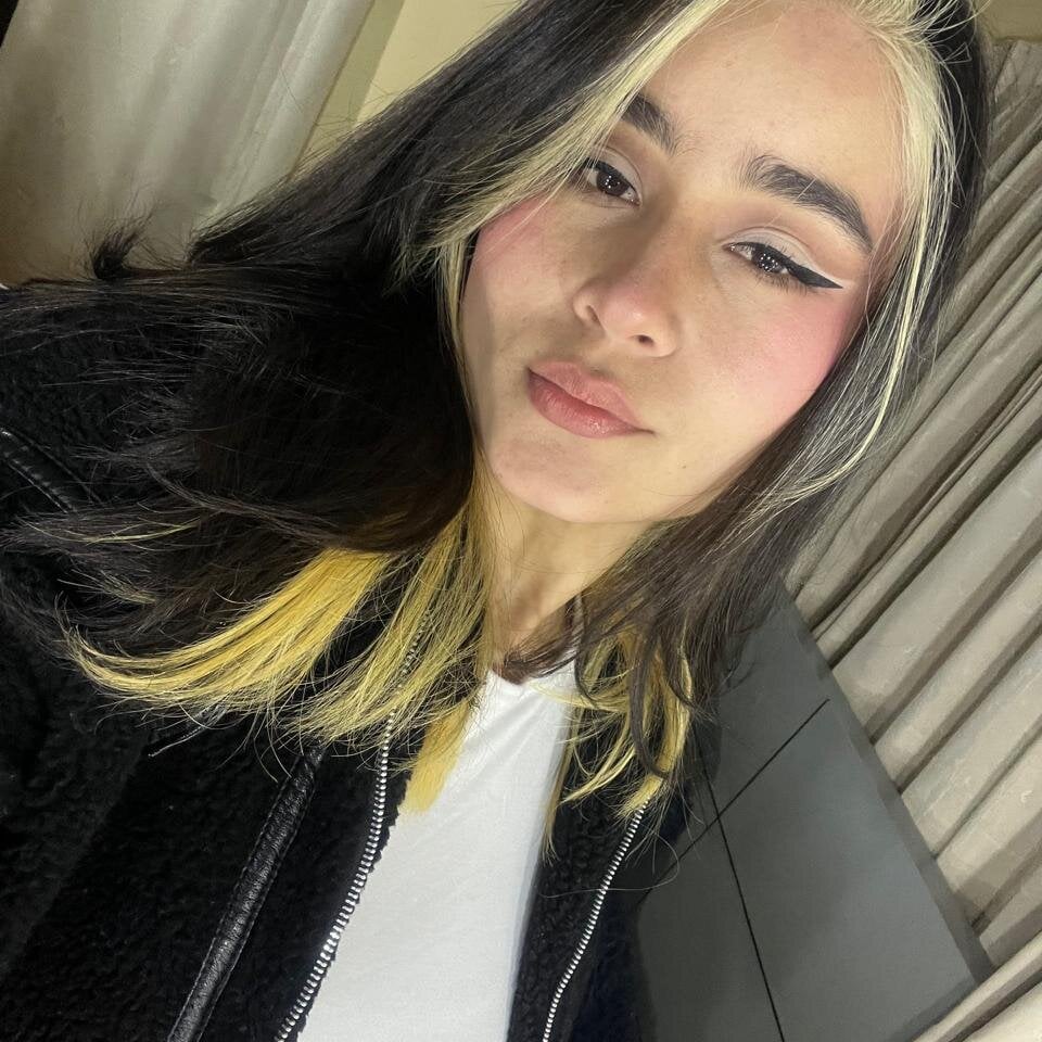 6livesex.com sofi_r_ livesex profile in mountain-of-the-melancholy cams