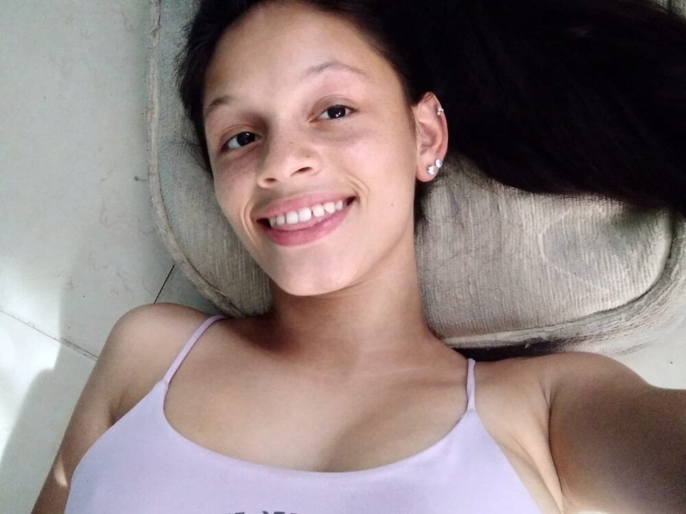 Cloe_Jones profile