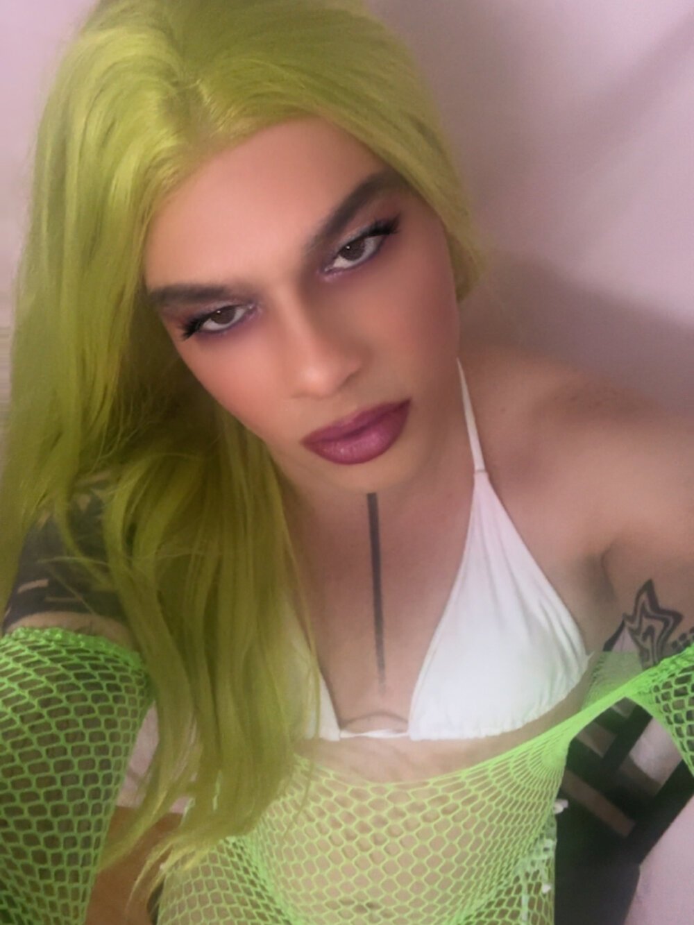 glow92 from stripchat