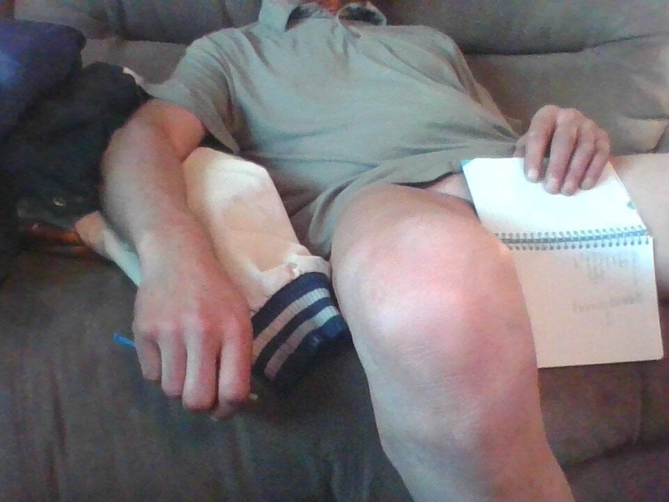 Cumcannon4u2's Offline XXX Chat