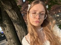 EmaBussink's webcam live show