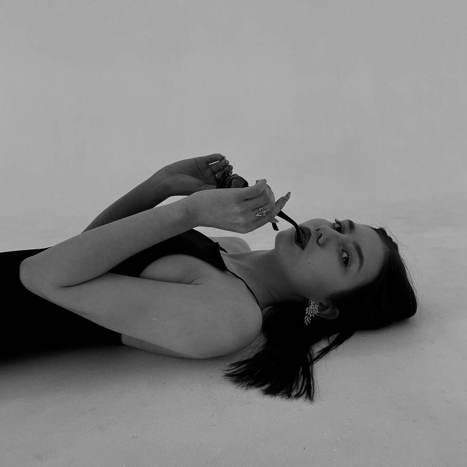 stripchat mila_nowak webcam profile pic via onaircams.com