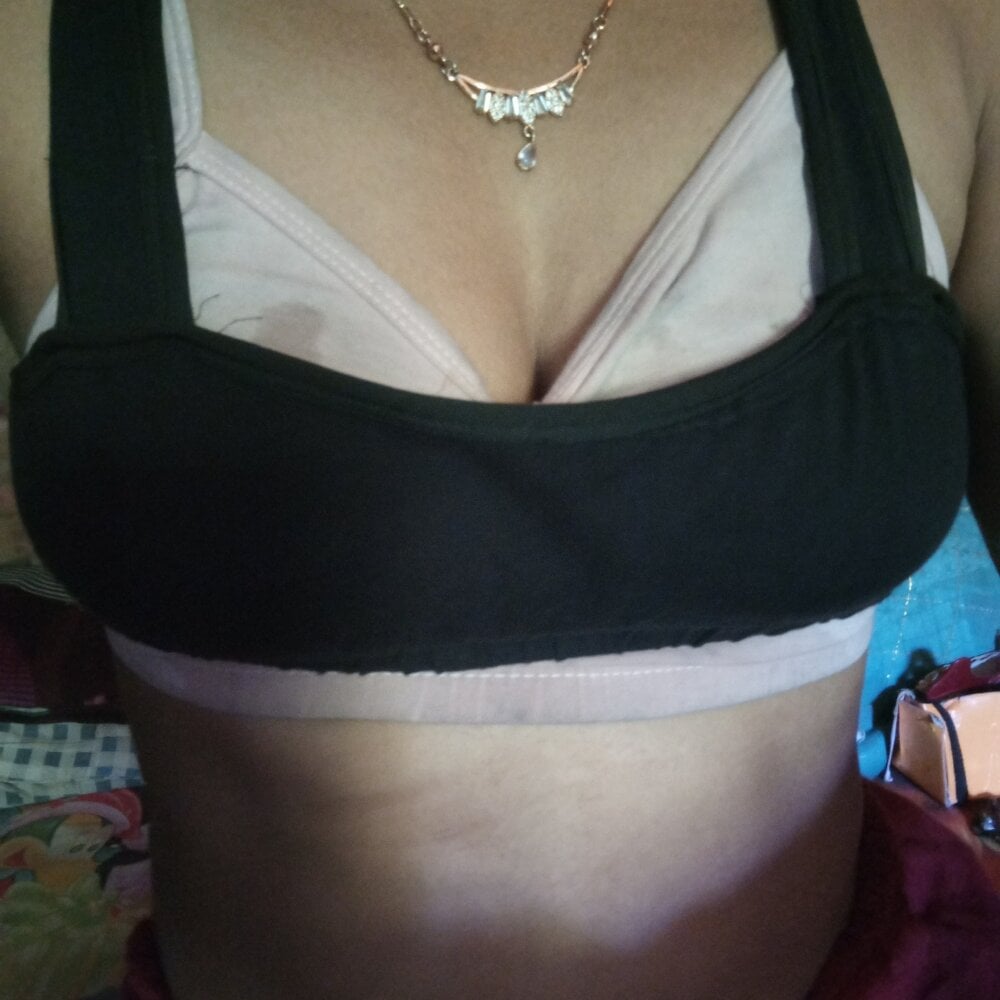 sexlivecamsites.com felicity-204 livesex profile in isle-of-beatiful-women cams