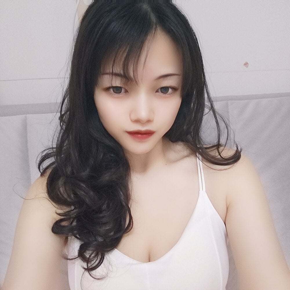 waiwai-live's Offline XXX Chat