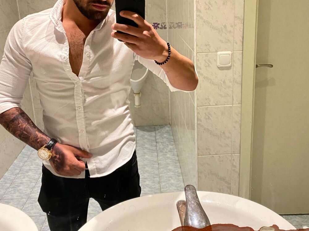 sexy_boy994 from stripchat