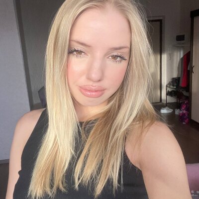 maybelch from stripchat