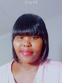 Queen1OfSouth's webcam live show