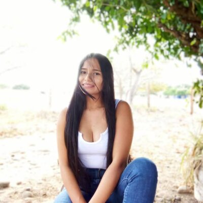 Esmeralda_dirtyfull28