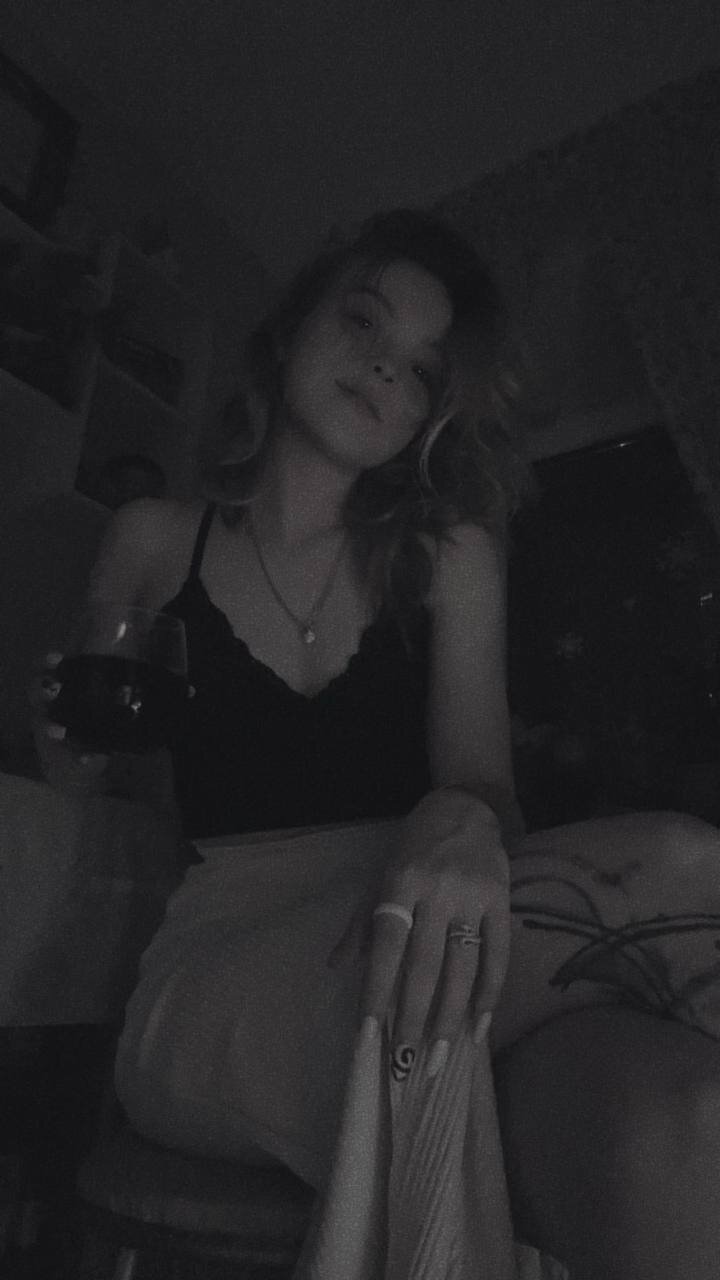 Ema_Mona