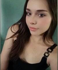 athenea_analmilf's Offline Chat Room