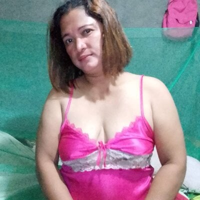 Hott_scarlett Female C2c Live Webcam Nude