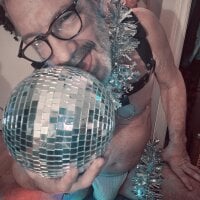 FoxDadBtm's webcam live show