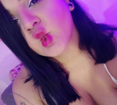 Urlilith - Stripchat Girl 