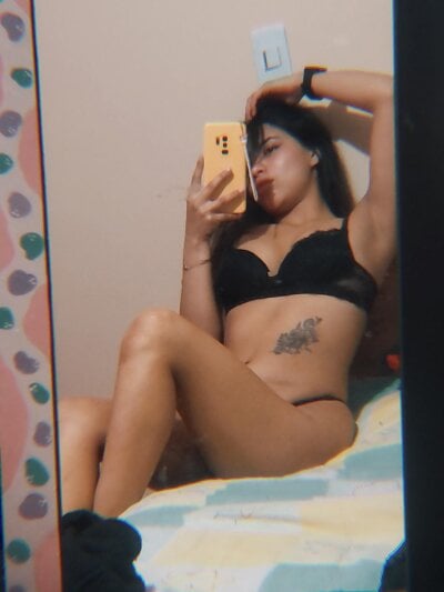 kimm_Smiith 🐠 live sex chat