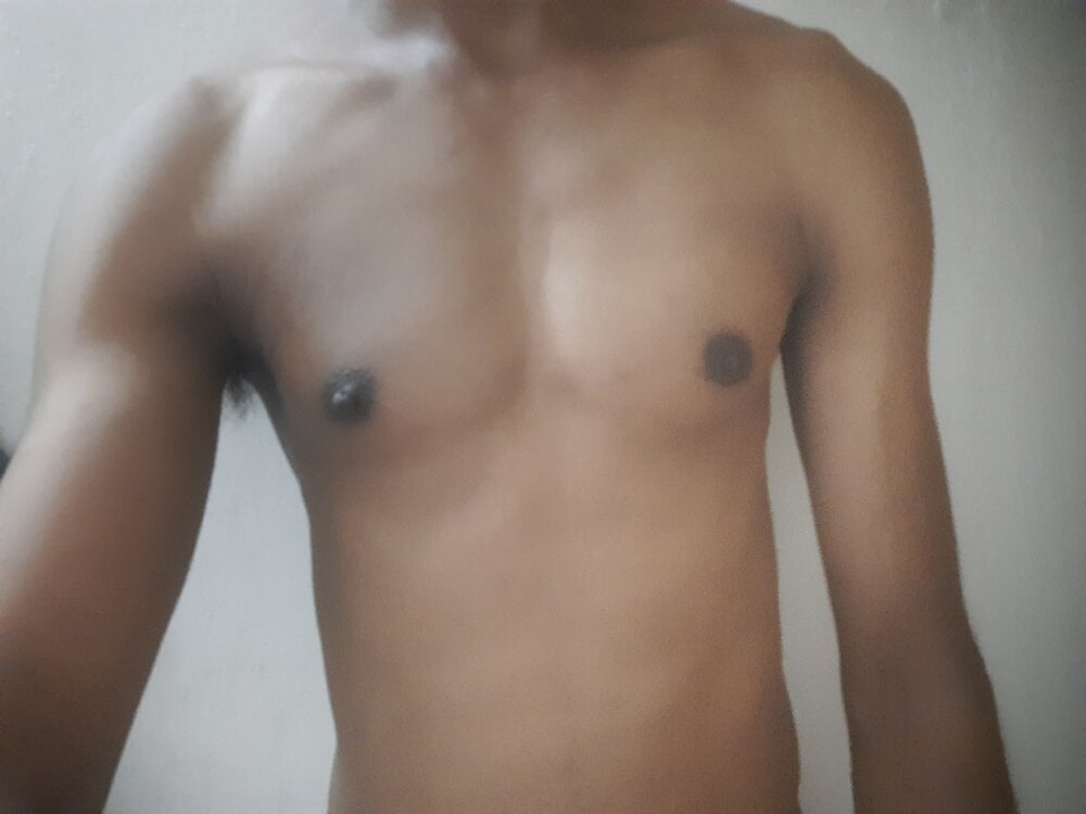 genesis73 from stripchat