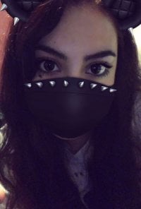 ellalovegood's Offline Chat Room