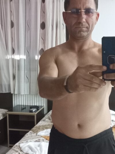 Maryo222 Male Mobile Webcam Strip