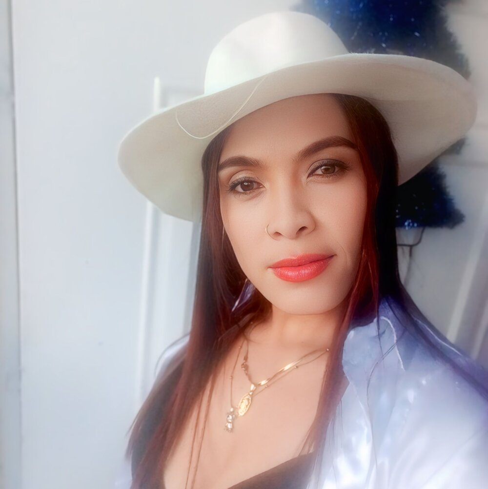 sexlivecamsites.com nenarouse-x livesex profile in all-around-the-world cams