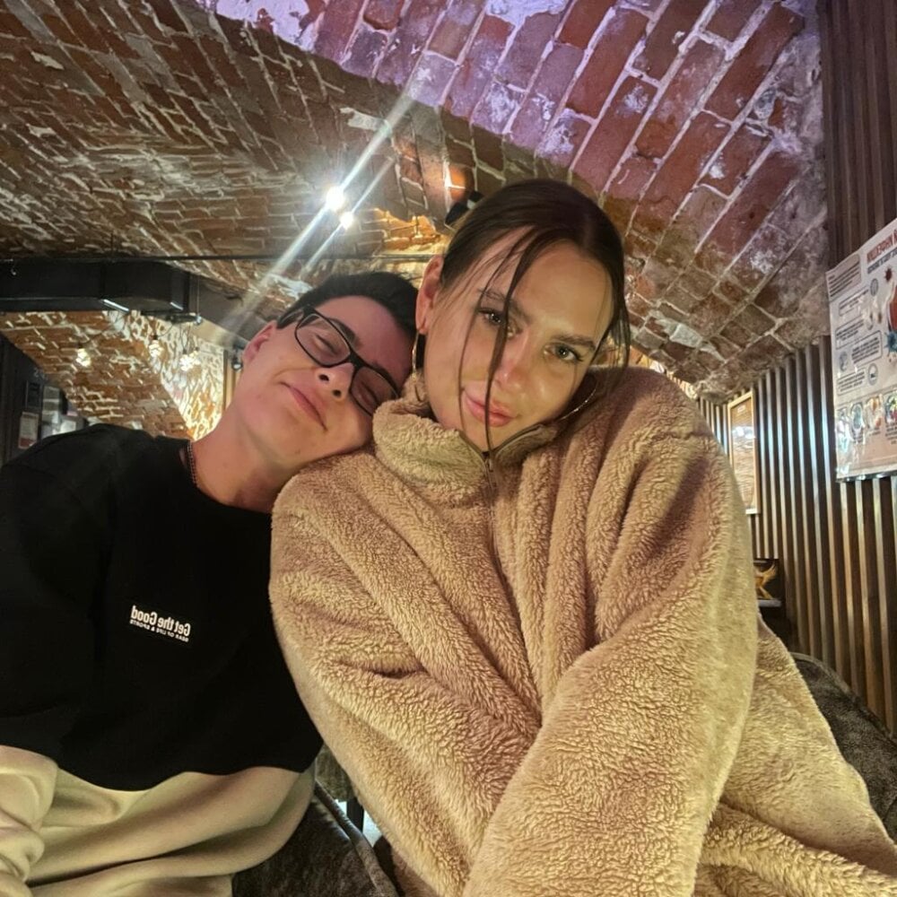 Sandra_Eva's Offline XXX Chat