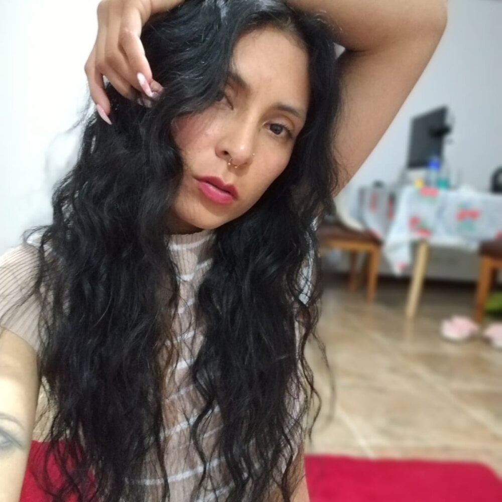 glamcambabes.com maite_black livesex profile in planet-of-beauty cams