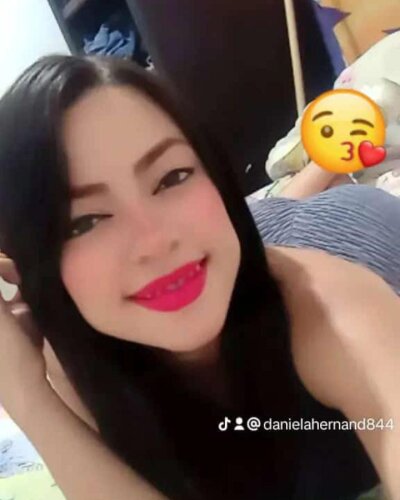 samantha_petite_ from stripchat