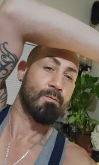 ItalianPapiDripDrip's webcam live show