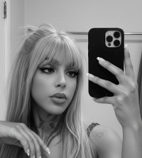 Arianna_t Adlı Modelin Canlı XXX Sohbeti