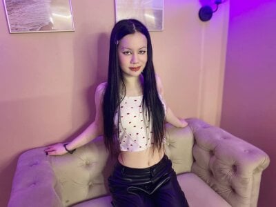 online sex video chat Sara Winters