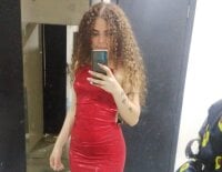 Camila_barrero18's Offline Chat Room