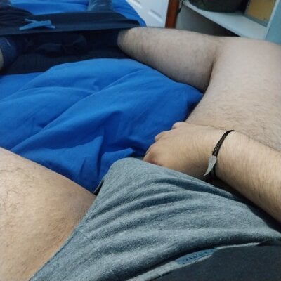 Elrep_tile Male Men Cam Adult