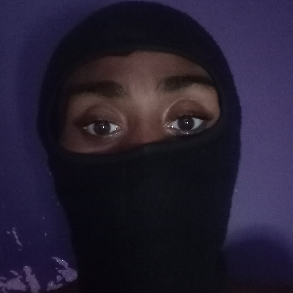 kushpiracy420 from stripchat