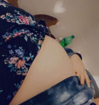 lesbianpregers' Offline XXX Chat