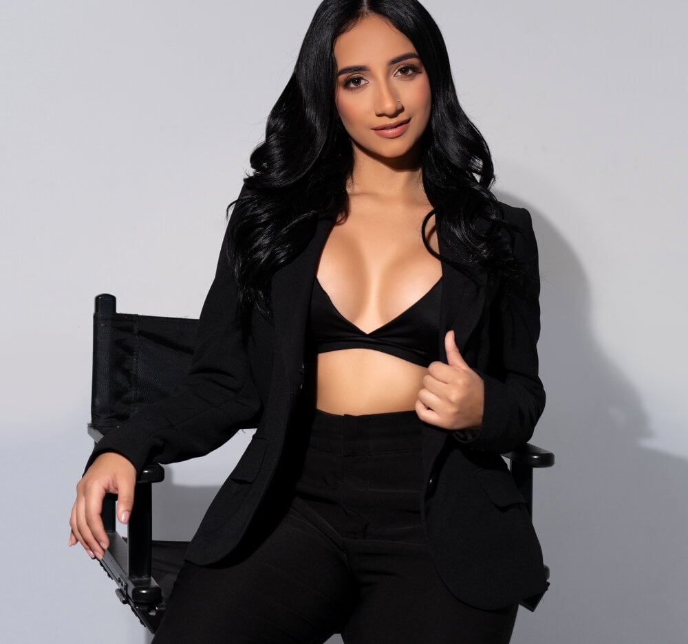urnewfantasy from stripchat