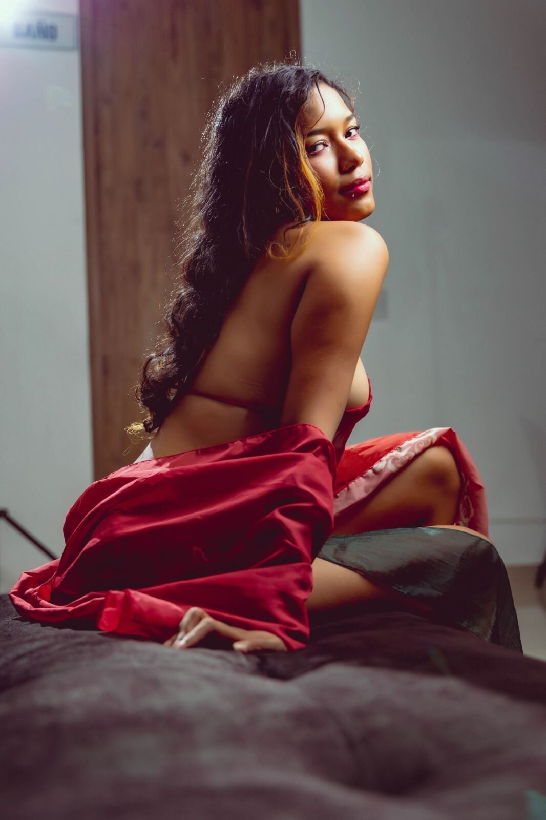 violet_skinny_