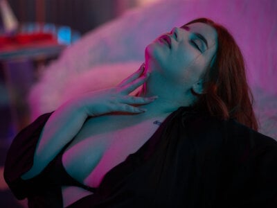 Chubby_Goddess - redheads young