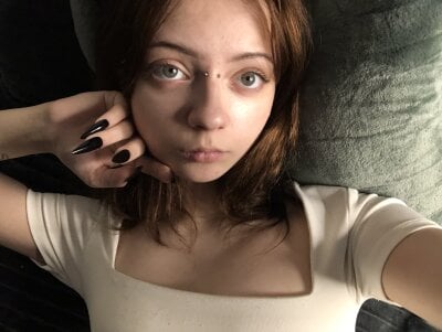 miuri_miy on StripChat