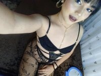 Kayiejuan_69's webcam live show