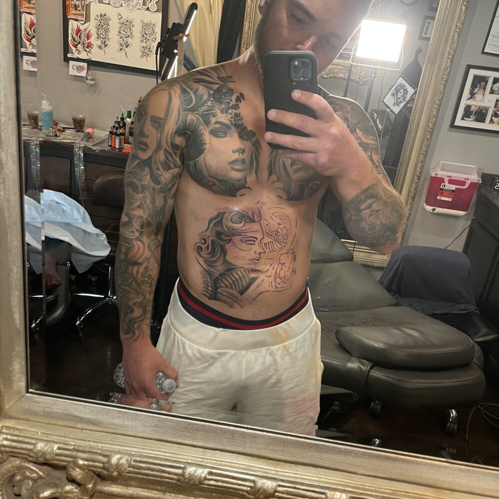 itsfuntom1993 profile