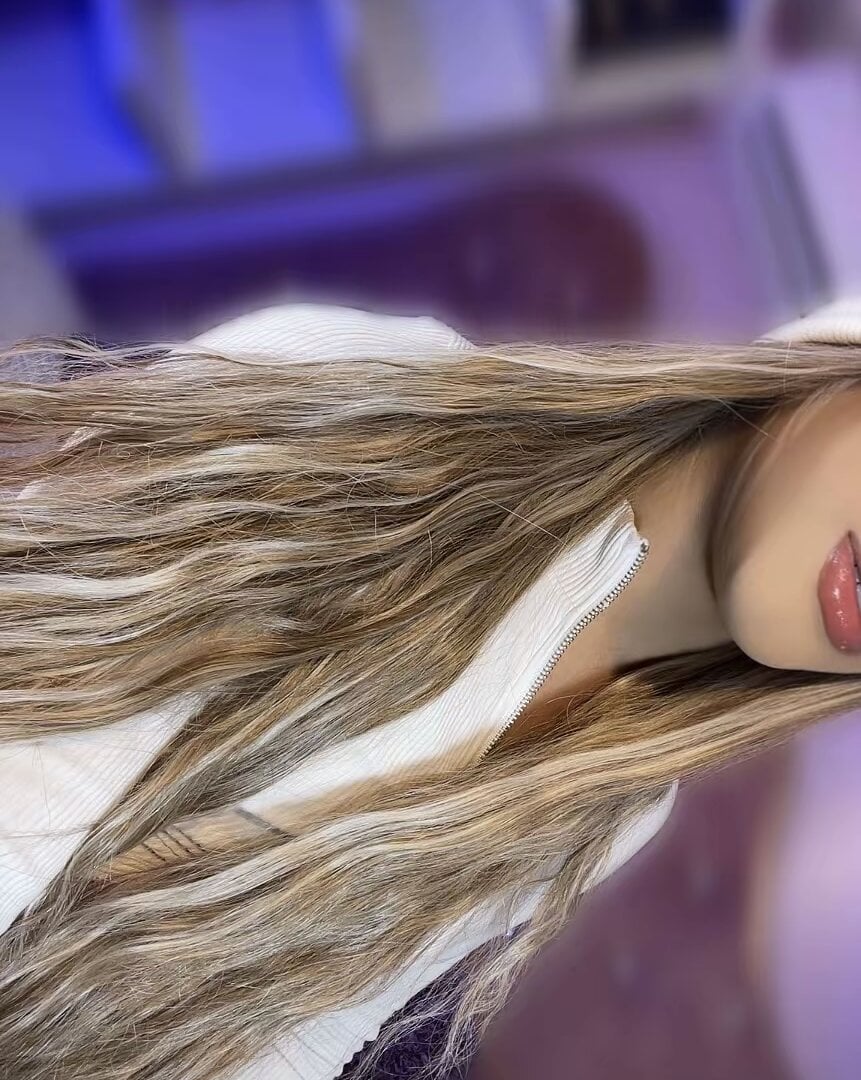 Cute_Val_ Chat XXX offline