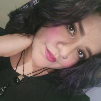 Hellenn_rose