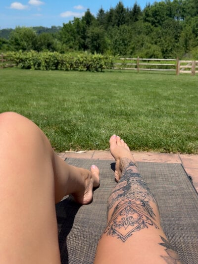 yourgurlfire on StripChat