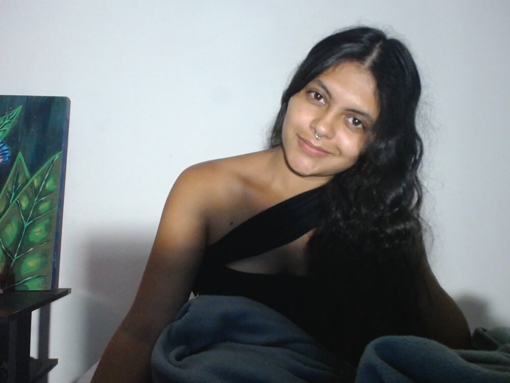 Live sex webcam photo for Amatista_amethyst #289856511